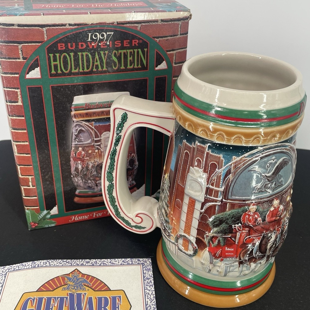 1997 Budweiser Beer Stein "Home for the Holidays" New in‎ Box
